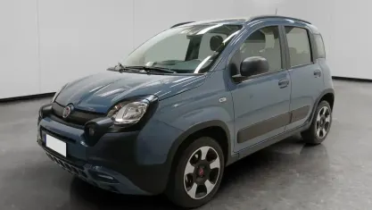 Usata Fiat Panda Cross Cross 70 CV (51 kW) 2021 Blu Utilitaria