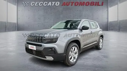 Grigio Nuova 2025 Jeep Avenger Altitude SUV | 26.300 € (Buon prezzo)