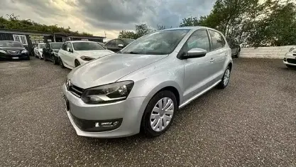 Usata VW Polo Comfortline 75 CV (55 kW) 2013 Bianco Utilitaria