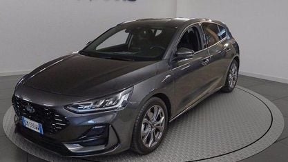 Gebraucht Ford Focus ST-Line 125 PS (91 kW) 2023 Grau Limousine