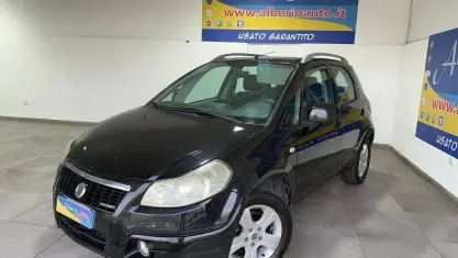 Usata Fiat Sedici 120 CV (88 kW) 2007 Nero SUV