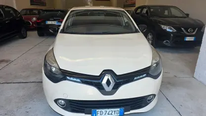 Usata Renault Clio IV Life 75 CV (55 kW) 2016 Bianco Berlina