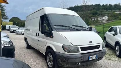 Bianco Usata 2000 Ford Transit Tre volumi | 2990 €