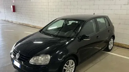 Usata VW Golf VI United 102 CV (75 kW) 2008 Nero Utilitaria