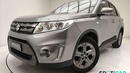Grigio Usata 2016 Suzuki Vitara Cool SUV | 10.986 € (Buon prezzo)