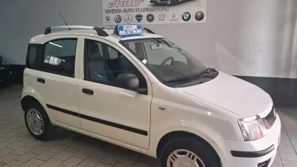Usata Fiat Panda 69 CV (50 kW) 2012 Bianco Utilitaria