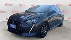 Grigio Usata 2023 Peugeot 208 Allure Due volumi | 14.900 € (Buon prezzo)