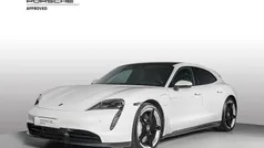 2y bianco carrara metallizzato Usata 2022 Porsche Taycan Performance Package Tre volumi | 69.900 € (Super prezzo)