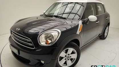 Usata Mini Park Lane Countryman 111 CV (81 kW) 2016 Bianco SUV