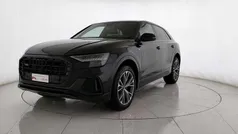 Nero profondo Usata 2021 Audi Q8 Sport SUV | 59.900 € (Buon prezzo)