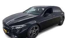 Nero Usata 2023 Mercedes A180 AMG Line Premium Tre volumi | 30.890 € (Buon prezzo)