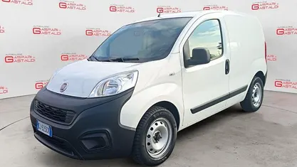 Usata Fiat Fiorino 80 CV (58 kW) 2022 Bianco Monovolume