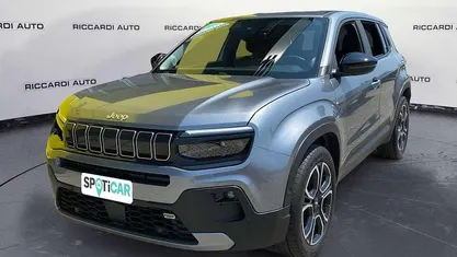 Usata 2024 Jeep Avenger Summit SUV | 22.400 € (Buon prezzo)