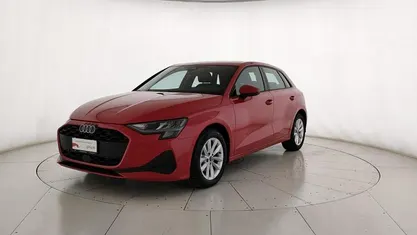 Rosso Usata 2025 Audi A3 Sportback e-tron Business Due volumi | 31.900 € (Super prezzo)