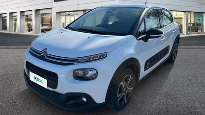 Bianco Usata 2018 Citroën C3 PureTech Due volumi | 10.000 € (Buon prezzo)
