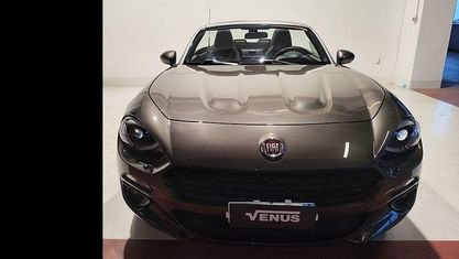 Usata Fiat 124 Spider Lusso 140 CV (102 kW) 2019 Grigio Cabrio
