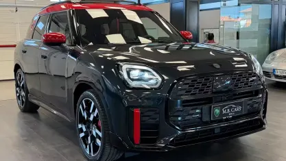 Usata Mini John Cooper Works Countryman 300 CV (220 kW) 2024 Verde SUV