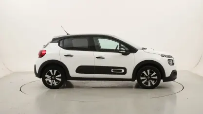 Usata Citroën C3 Shine 83 CV (61 kW) 2023 Biancobianco Utilitaria