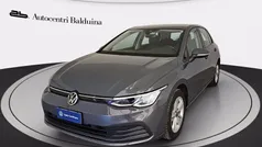 Dolphin grey Usata 2020 VW Golf VIII Life Tre volumi | 19.500 € (Buon prezzo)
