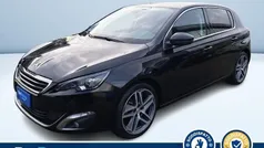 Usata 2016 Peugeot 308 Allure Tre volumi | 11.400 € (Buon prezzo)