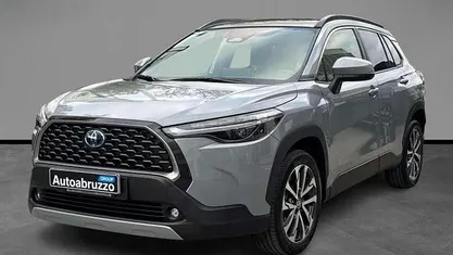 Grigio Usata 2023 Toyota Corolla Cross Lounge SUV | 28.900 € (Buon prezzo)