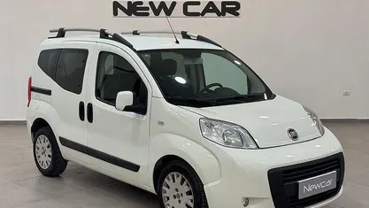 Bianco Usata 2011 Fiat Qubo Dynamic Monovolume | 4900 € (Buon prezzo)