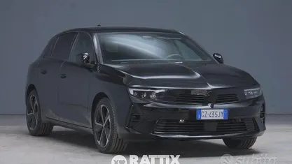Usata Opel Astra S 131 CV (96 kW) 2025 Berlina