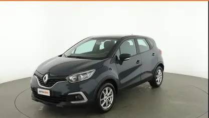 Usata Renault Captur Life 90 CV (66 kW) 2019 Blu SUV