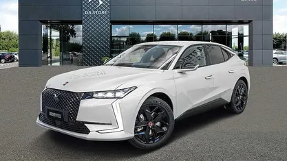 Grigio Usata 2024 DS Automobiles DS4 Performance Tre volumi | 27.400 € (Super prezzo)
