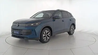 Nuova VW Tiguan Edition 130 CV (95 kW) 2025 Nightshade blue metallizzato SUV