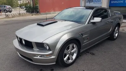 Usata 2009 Ford Mustang GT Tre volumi | 29.990 €