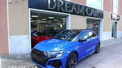 Usata 2023 Audi RS3 Performance Tre volumi | 74.990 € (Buon prezzo)