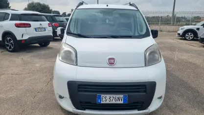 Usata Fiat Qubo Trekking 75 CV (55 kW) 2013 Bianco Monovolume