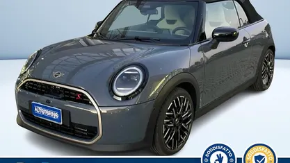 Grigio metallizzato Usata 2025 Mini Cooper Favoured Due volumi | 35.900 € (Buon prezzo)