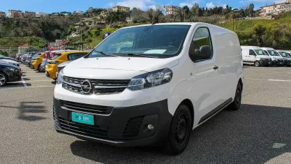 Usata Opel Vivaro Enjoy 120 CV (88 kW) 2019 Bianco Monovolume