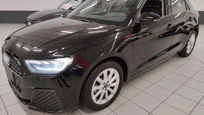 Usata Audi A1 Sportback Business 116 CV (85 kW) 2025 Nero Utilitaria