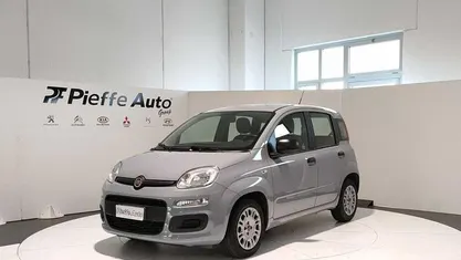 Grigio Usata 2022 Fiat Panda S Due volumi | 12.500 € (Cara)