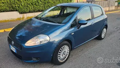 Usata Fiat Grande Punto 75 CV (55 kW) 2007 Blu Utilitaria