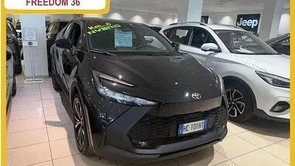 Nuova Toyota C-HR Trend 223 CV (164 kW) 2025 Nero SUV