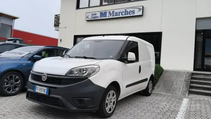 Usata Fiat Doblò 95 CV (69 kW) 2016 Bianco Monovolume