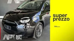 Nero Usata 2021 Fiat 500e Icon Tre volumi | 14.300 € (Buon prezzo)