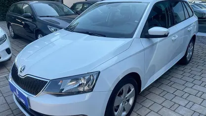 Usata Skoda Fabia Ambition 90 CV (66 kW) 2016 Bianco Station wagon