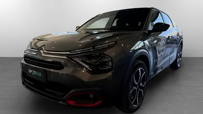 Usata Citroën e-C4 Feel 56 kW (77 CV) 2023 Platinum grey Berlina