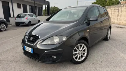 Usata Seat Altea XL Style 105 CV (77 kW) 2010 Grigio Monovolume