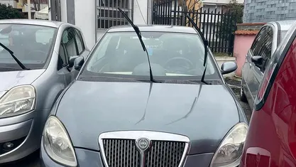 Usata Lancia Ypsilon 77 CV (56 kW) 2011 Utilitaria