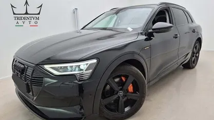 Usata Audi e-tron S-Line 230 kW (313 CV) 2019 Nero SUV