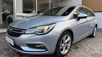 Usata Opel Astra Dynamic 150 CV (110 kW) 2019 Station wagon