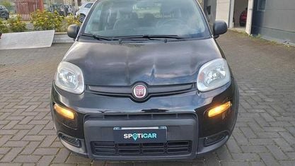 Usado Fiat Panda City Life 70 CV (51 kW) 2022 Negro Utilitario
