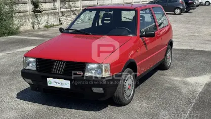 Usata Fiat Uno 105 CV (77 kW) 1985 Rosso Utilitaria