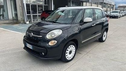 Begagnad Fiat 500L Lounge 80 HK (58 kW) 2016 Svart Minibuss